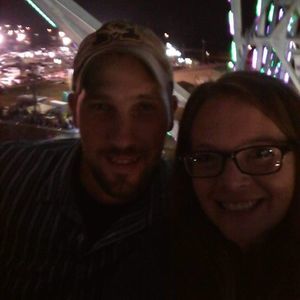 Meet your Posher, Pierce